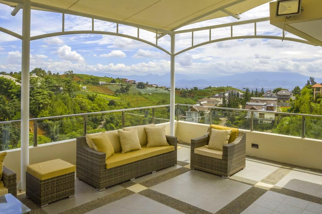 Daily Home Villa Dago Bandung Luaran gambar
