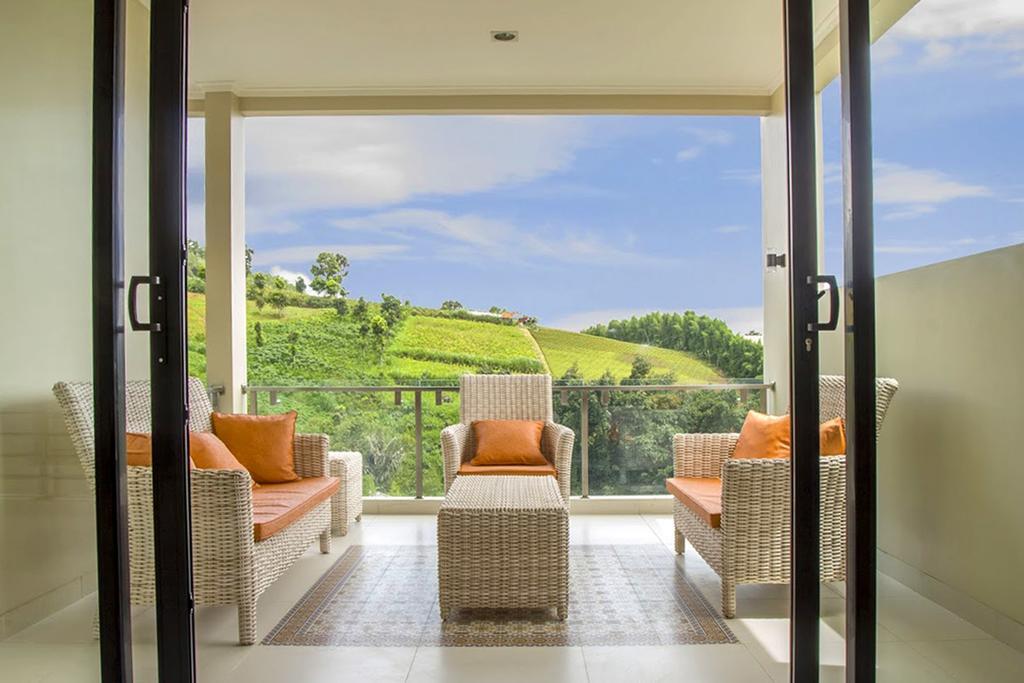 Daily Home Villa Dago Bandung Bilik gambar