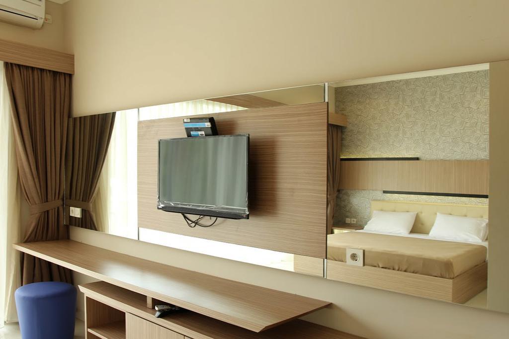 Daily Home Villa Dago Bandung Bilik gambar